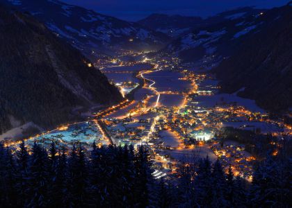 sonstiges_region_allgemein-mayrhofen_nacht-foto_paul_suerth.jpg